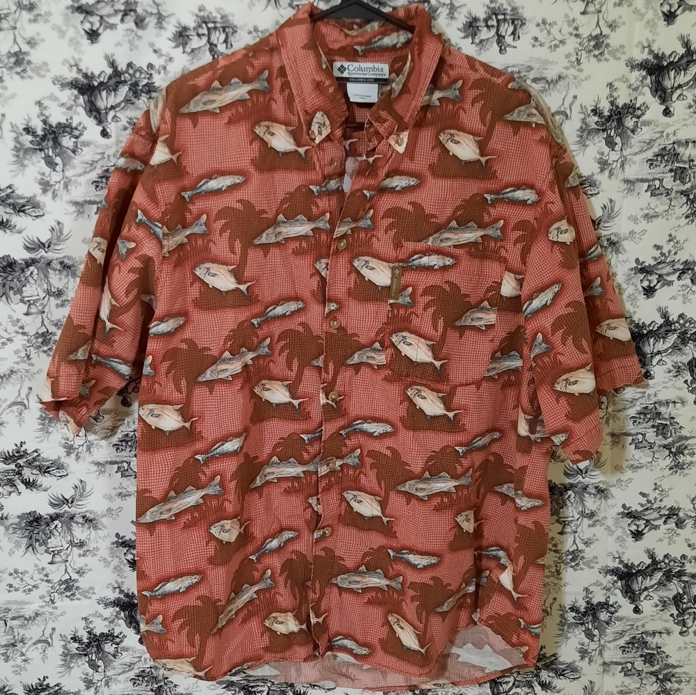 Columbia short sleeve buttondown